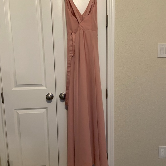Vera Wang Criss Cross dress in Ballet Pink - Picture 3 of 4